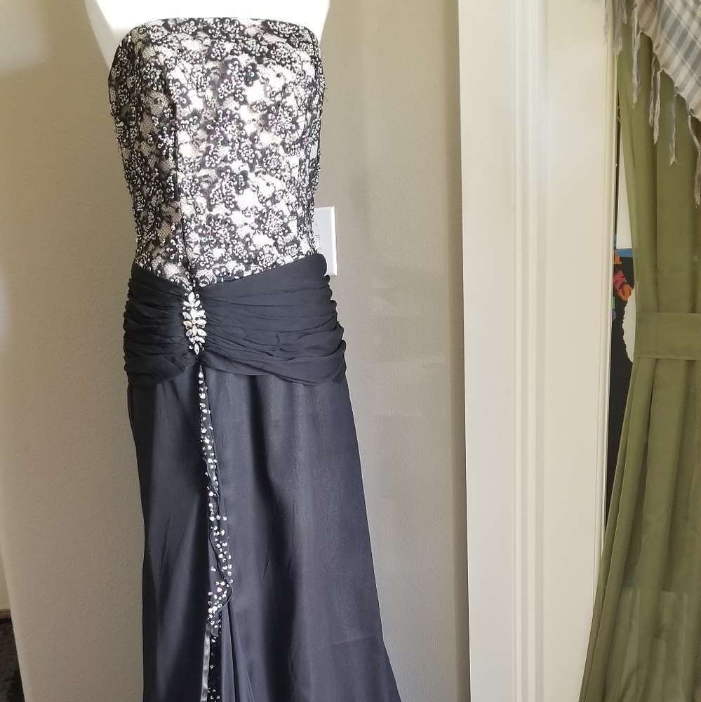 SALE PRICE!! BRAND NEW! Tiffany formal pageant prom gown NWT